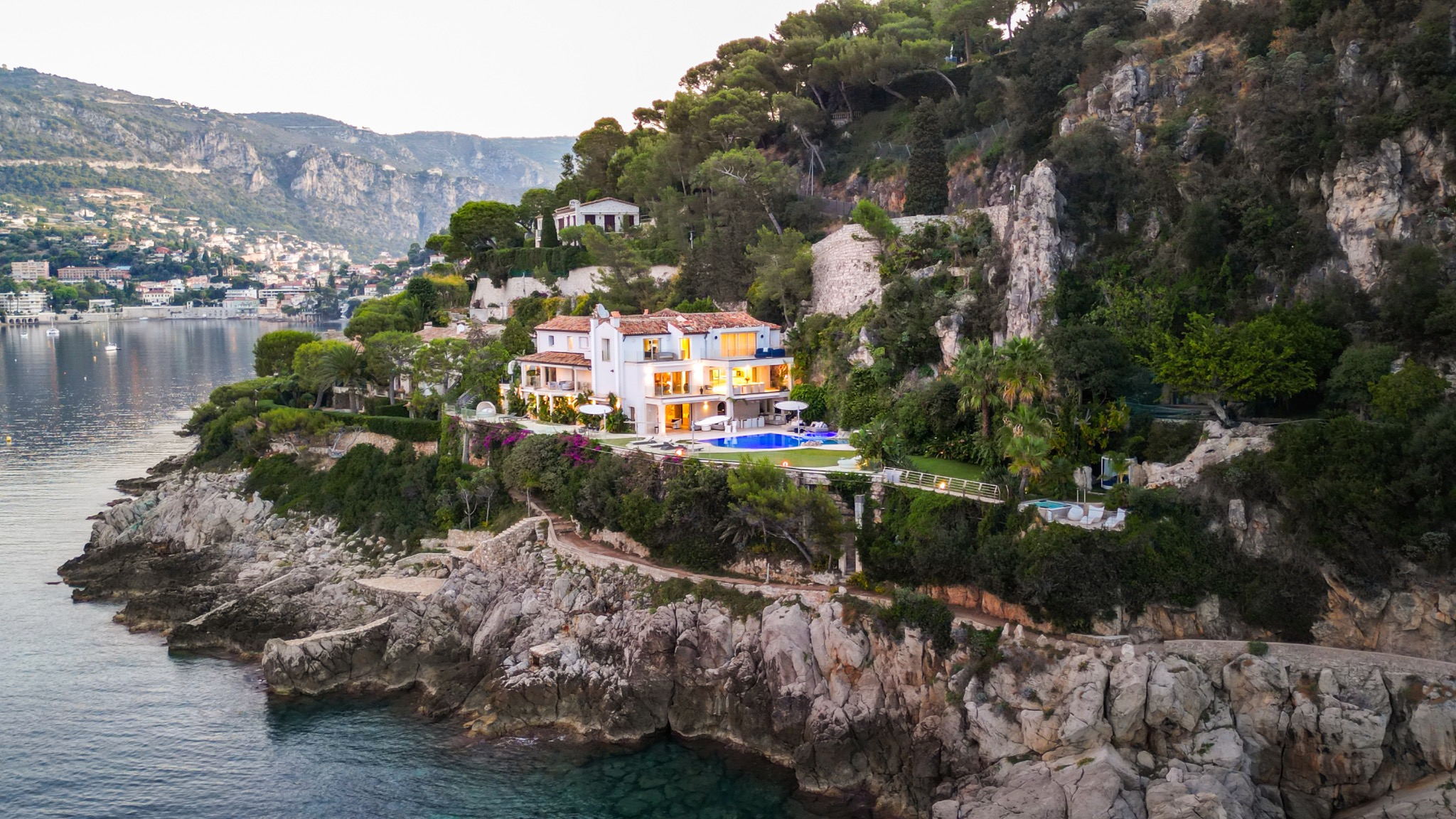 Villa en bord de l’eau à Saint-Jean-Cap-Ferrat